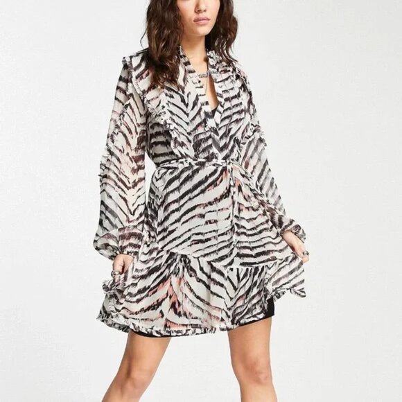 Topshop dress animal shirred waist mini dress NEW size 6 NWT - Picture 1 of 9
